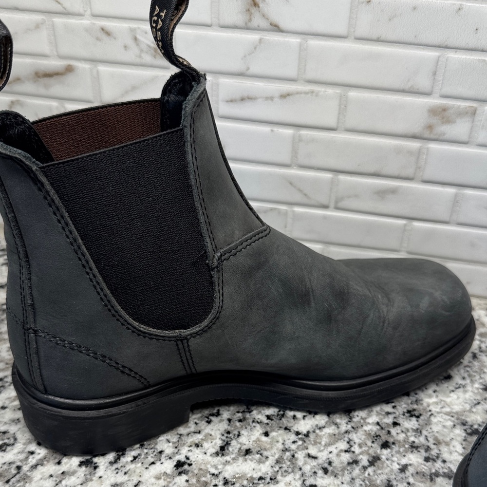 Blundstone Rustic Black Dress Boots - Picture 11 of 14